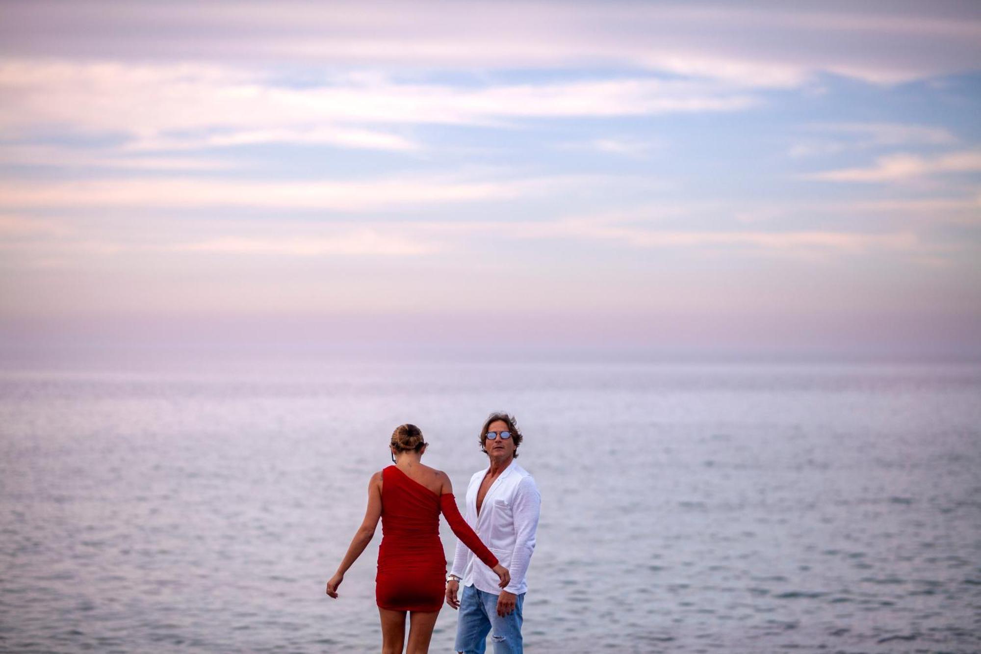 Dimora Nesea Bed and Breakfast Cozze Buitenkant foto