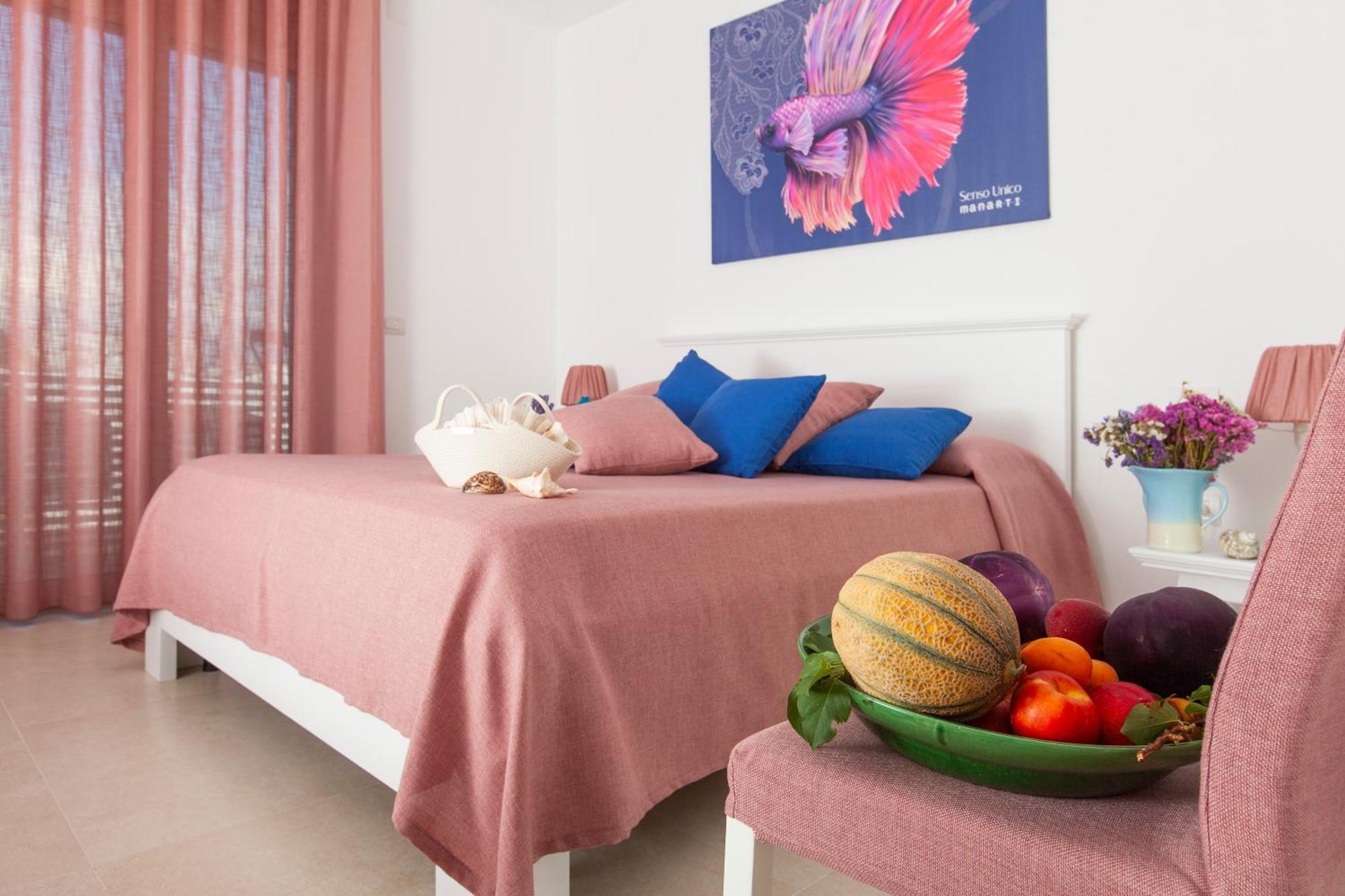 Dimora Nesea Bed and Breakfast Cozze Buitenkant foto